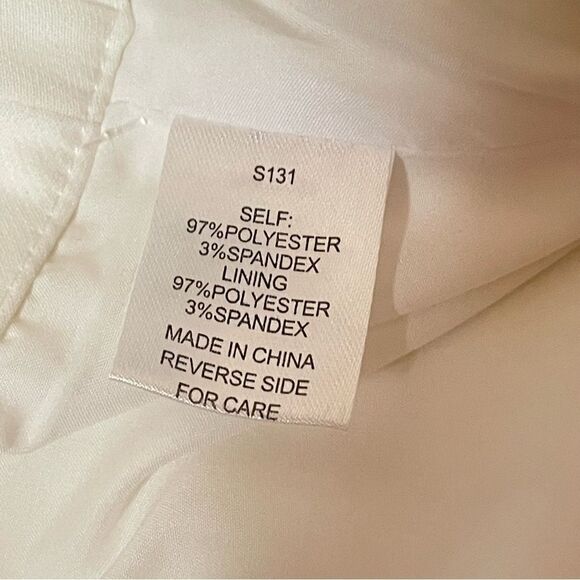 NWT ALEXIA ADMOR Harmonie White Mini Skirt, Size 6 - Picture 8 of 9